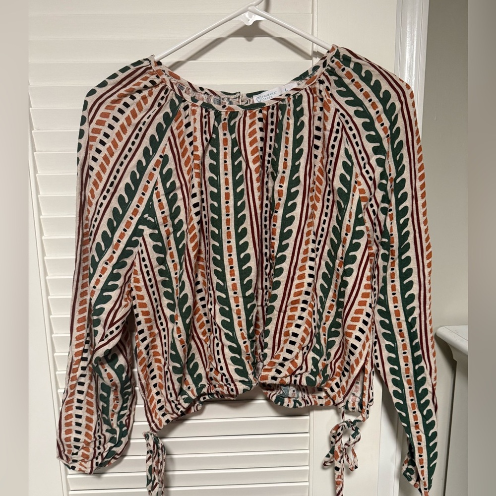 Primark Patterned Blouse in Size Large